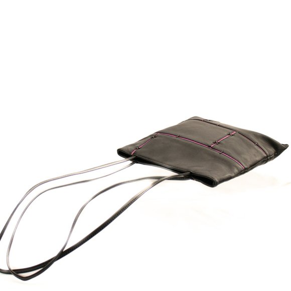 Andrew Marc Black & Pink Leather Tot Purse - Picture 3 of 6